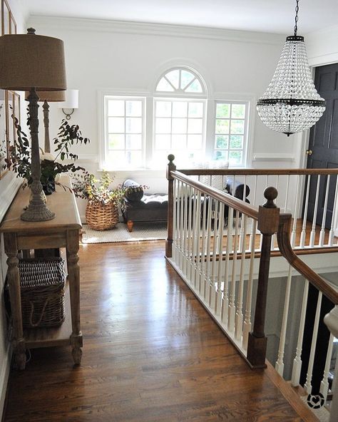 This chandelier!!! Open Concept Upstairs Hallway, Hallway Loft Ideas, Upstairs Hallway Nook Ideas, Landing Room Ideas Upstairs, Upstairs Hallway Seating Ideas, Upstairs Corner Hallway Ideas, Cottage Landing Ideas Upstairs, 2nd Floor Hallway Ideas, Large Landing Ideas Upstairs