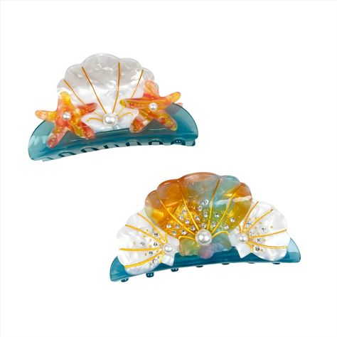 Add some coastal charm to your hair game with our Acetate Pearl Shell Hair Clip from the Marine Life Series. This lightweight and elegant Claw Clip, featuring intricate pearl shell detailing, will elevate your hairstyle while embracing the beauty of the sea. Get ready to make a playful statement with this quirky accessory! Elegant Claw Clip, Bracket Ideas, Retro Speakers, Dress Reference, Novelty Handbags, Dream Things, Hair Charms, Acrylic Bracelet, Vintage Inspired Christmas