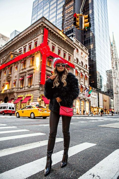 Festive Christmas Outfit, Mia Mia Mine, Blogger Outfit Inspiration, New Year’s Eve Outfit, Ny Outfits, Mia Mia, Feather Jacket, Modern Womens Fashion, Christmas Outfits Women