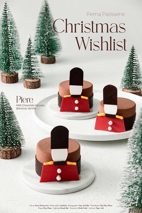 Christmas Wishlist - Pema Patisserie :: Behance Christmas Food Photography, Christmas Pastries, Photography Food Styling, Christmas Cake Designs, Dessert Photography, Christmas Craft Projects, Cake Photography, Food Photography Inspiration, Christmas Hamper