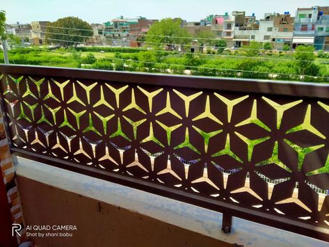 Compound Grill Design, Cnc Railing Design, Cnc Stair Railing Design, Compound Wall Grill Design, Modern Steel Gate Design, Railing Balcony, Design Balcony, Compound Wall Design, Front Wall Design