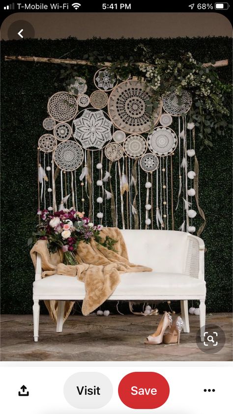 Boho Wedding Decor Ideas, Moody Tablescape, Boho Wedding Backdrop, Boho Wedding Decor, Boho Bedroom Ideas Hippie, Wedding Decor Ideas, Pallet Furniture Bedroom, Boho Wedding Decorations, Dream Catcher Boho