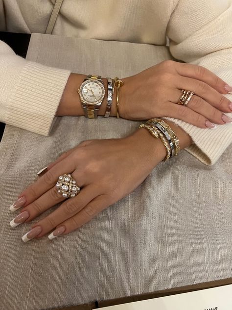 Buy Pearls, Accesories Jewelry, Luxe Jewelry, Jewelry Fashion Trends, Classy Jewelry, Jewelry Lookbook, Stacked Jewelry, Girly Jewelry, Dream Jewelry