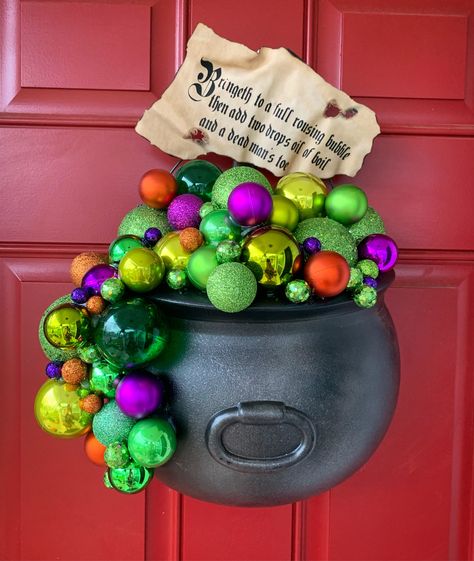 Hocus Pocus Life Potion, Angel Pie, Dollar Store Halloween Diy, Hocus Pocus Halloween Decor, Hocus Pocus Decorations, Bubbling Cauldron, Halloween Office, Burlap Door Hanger, Northwest Florida