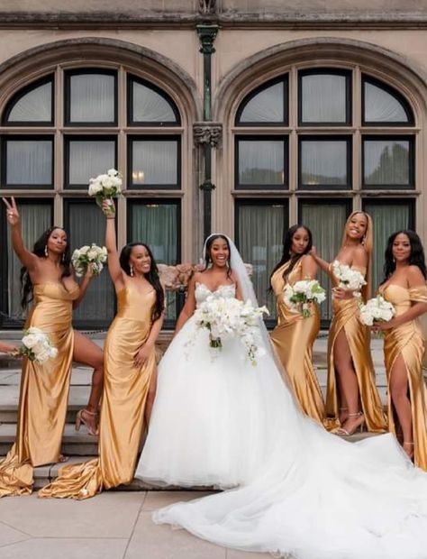 Black People Weddings, Mermaid Bridesmaid, Gold Bridesmaid Dresses, Gold Bridesmaids, Mermaid Bridesmaid Dresses, Black Bridesmaid Dresses, Cheap Bridesmaid Dresses, Photo Couple, Long Bridesmaid Dresses