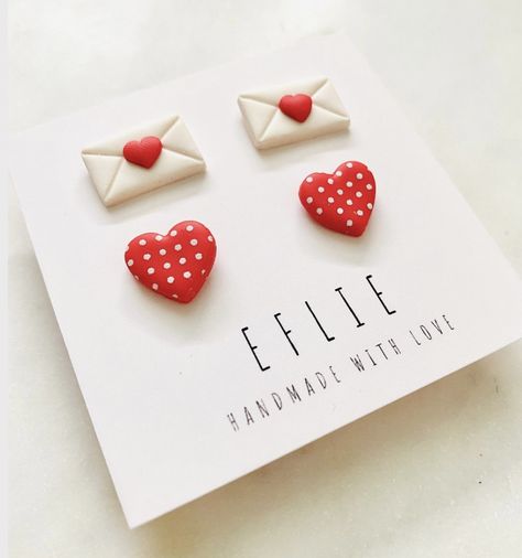 Valentines Clay Earrings Diy, Polymer Clay Earrings Valentines, Valentine’s Day Polymer Clay Earrings, Valentines Clay Earrings, Polymer Clay Valentines Day, Cercei Din Lut Polimeric, Diy Fabric Jewellery, Polymer Clay Flower Jewelry, Diy Earrings Polymer Clay