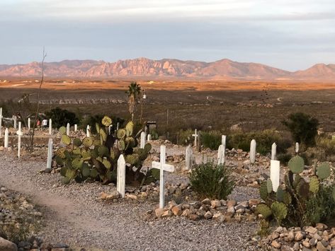 Desert Art, Graveyard