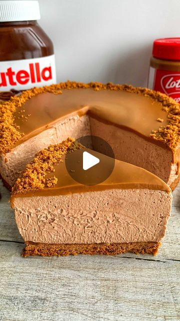 No Bake Mini Biscoff Cheesecake, Easy Biscoff Cheesecake, No Bake Biscoff Nutella Cheesecake, Lotus Biscoff Cheesecake Recipe, No Bake Lotus Biscoff Cheesecake, Lotus Biscuits, Biscoff Spread, Nutella Cheesecake, Unsalted Butter