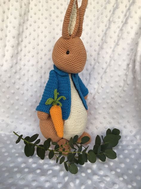 Crochet Peter Rabbit, Rabbit Free Pattern, Crochet Rabbit Free Pattern, Rabbit Soft Toy, Keepsake Baby Gifts, Bunny Soft Toy, Funny Ornaments, Crochet Bunny Pattern, Crochet Christmas Decorations