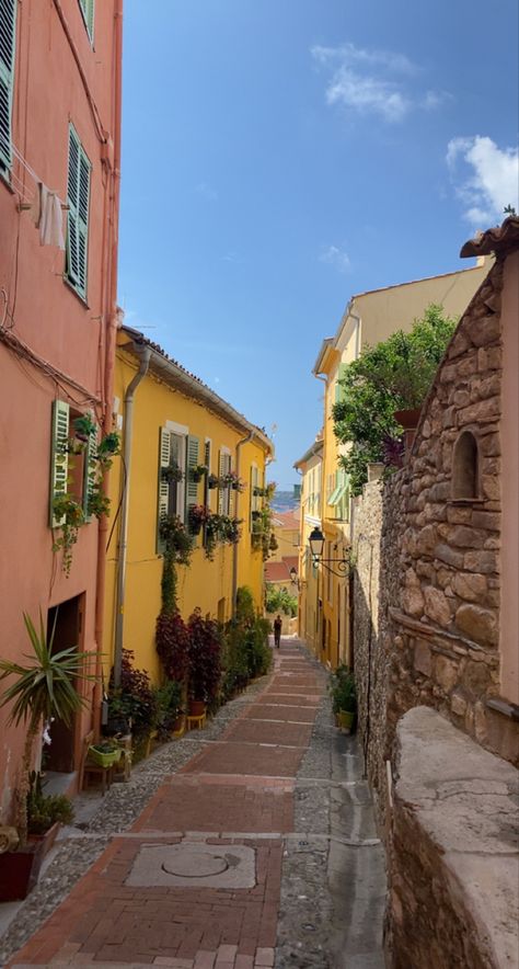 📍Menton France, French town aesthetic. Where to go in the south of France? #Menton 
#France. #aesthetic #sea #menton #ocean #mediterranean #vibes #blue #turquoise #italy #italytrip #inspiration #town #eurosummer #europe #hippie #relax #beach #beautiful Menton France Aesthetic, French Town Aesthetic, Menton France, Mediterranean Vibes, Town Aesthetic, French Town, Aesthetic Sea, Europe 2024, South France