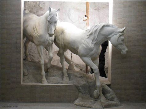 sculpture by rangrazan. Read Full article: http://webneel.com/clay-sculptures-ideas | more http://webneel.com/daily . Follow us www.pinterest.com/webneel Cai Arabi, Tato Naga, Drywall Art, Regnul Animal, Cai Sălbatici, Plaster Wall Art, Equestrian Art, Seni 3d, Relief Sculpture