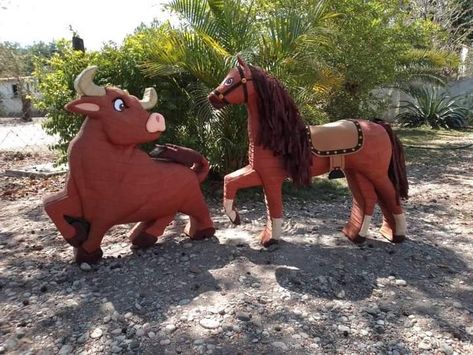 Bull Piñata, Bull Pinata, Charro Party, Horse Pinata, Mexican Baby Shower, Western Birthday Party, Piñata Ideas, Cowboy Birthday Party, Western Birthday