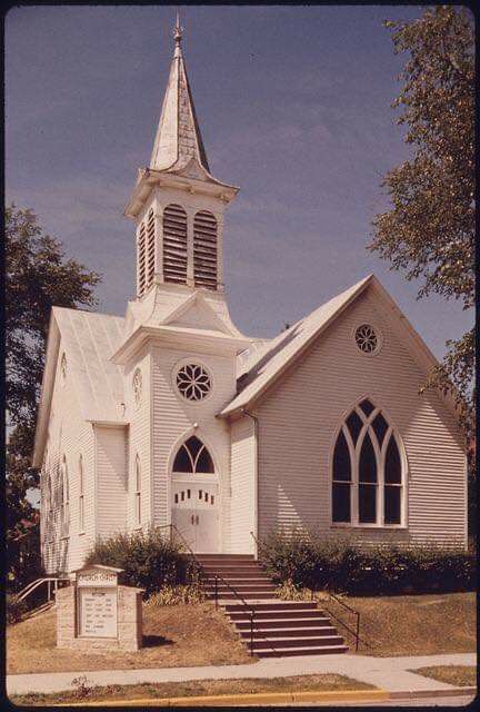 New Ulm Minnesota, Old Country Churches, Church Of Christ, Church Pictures, Retreat House, Take Me To Church, Genealogy Records, Architectural Styles, Old Churches