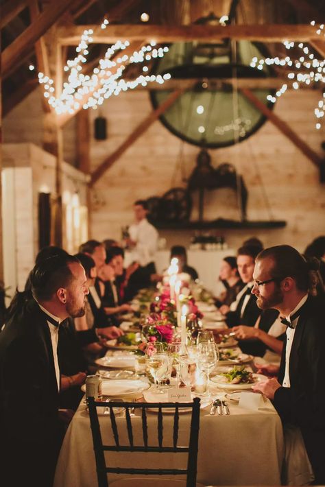 Very Small Wedding, Small Wedding Ideas, Smallest Wedding Venue, Restaurant Wedding, Small Intimate Wedding, Wedding Dinner, Large Weddings, Intimate Weddings, Christmas Wedding