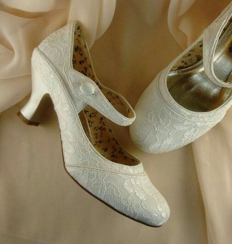 Wedding Mary Janes, Vintage Wedding Shoes Low Heel, Vintage Wedding Shoes, Lace Wedding Shoes, Black Outlet, Wedding Shoes Vintage, Wedding Shoes Low Heel, Cheap Womens Fashion, Ivory Wedding Shoes