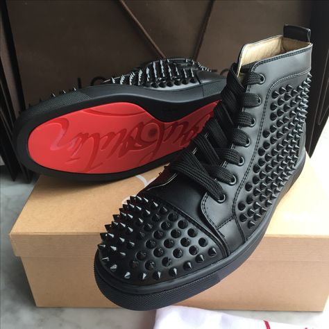 Lou Boutin, Christian Louboutin Shoes Mens, Louboutin Shoes Mens, Red Bottoms For Men, Black Quince, Ladies Sneakers, Mens Luxury Lifestyle, Christian Louboutin Sneakers, Le Ballon