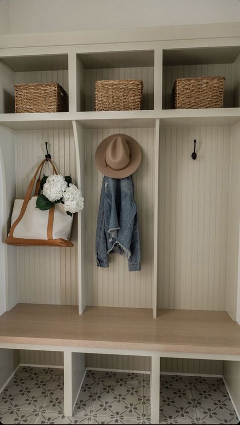 Mudroom Shelves Storage Ideas, Small Mud Room Lockers, Cubby Entryway Ideas, Entry Way Cubby Ideas, Mud Room Lockers With Bench, Mud Room Cubby Ideas, Mud Room Cubby, Drop Zone Entryway, Mudroom Layout