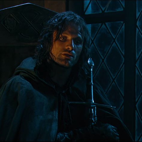 The Lord of the Rings: The Fellowship of the Ring Legolas Fellowship Of The Ring, Aragorn Return Of The King, Lord Of The Rings Screencaps, Lindir Lotr, Lord Of The Rings Pfp, The Lord Of The Rings Aesthetic, Lotr Pfp, Aragorn Icon, Lotr Icons