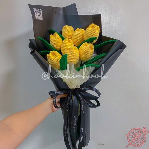 Sold a bouquet of yellow crochet tulips to Mr. J. Thank you so much for availing our products. 😊 Direct message us to order. #anniversarygift #bouquetwrapping #crochetdaisy #flowers #crochetrose #mothersdaygift #flowerbouquet #crochettulip #brideflower #bridalshowergift #crochetsunflower #fathersdaygift #teachersdaygift #crochetlavender #monthsarygift #crochetflowerbouquet #bouquet #crochetph #birthdaygift Wrap Flower Bouquet, Monthsary Gift, Crochet Tulip, Yellow Bouquets, Yellow Crochet, Crochet Bouquet, Tulip Bouquet, Crochet Daisy, Crochet Sunflower