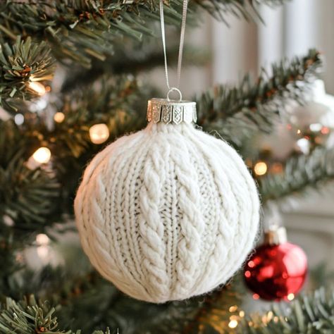 Lady takes an old sweater and Dollar Tree clear plastic ornament, makes the most easiest, chicest DIY ever Christmas Sweater Ornaments Diy, Old Sweater Ornaments, Dollar Tree Crafts Diy Christmas Ornaments, Clear Ornament Diy Ideas, Cloth Ornaments Diy, Borax Christmas Ornaments, Sister Ornaments Diy, In Memory Ornaments Diy, Christmas Ornament Hacks