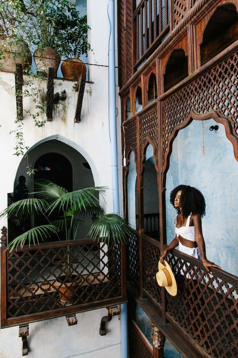 HOTEL EXPERIENCES: GETTING CHARMED AT THE EMERSON HOTELS, STONE TOWN — Spirited Pursuit Yagazie Emezi, Spirited Pursuit, Travel Project, Stone Town, Travel Club, Shotting Photo, Dream Travel Destinations, Shooting Photo, Beautiful Places To Travel