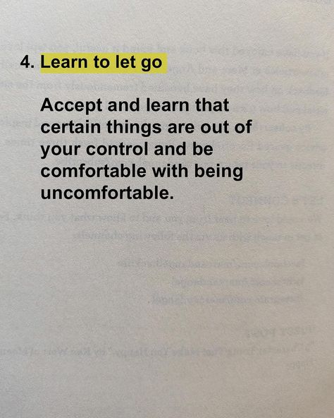 ✨8 steps to develop strong mindset. What steps are you going to take? Share it with your friends who needs it. Follow @booklyreads for more self- improvement tips and book recommendations. [strong mindset, resilient mindset, mindset, positivity, patience, adaptable, goals, focused, growth mindset] #strongmindset #mindset #resilience #explore #positivemind #confident #selfimprovementtips #booklyreads #mindsetmatters #growthmindset #mentallystrong Healing Mindset, Strong Mindset, Learning To Let Go, Mentally Strong, Strong Mind, Positive Mind, Self Improvement Tips, Growth Mindset, Book Recommendations