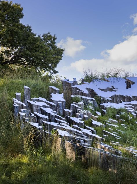 Sarah Sze Implants a Fragmented Installation of Individual Mirrors in a Lush Hudson Valley Landscape | Colossal Sarah Sze, Storm King Art Center, Maya Lin, Valley Landscape, Storm King, Colossal Art, King Art, Visual Culture, Exhibition Space