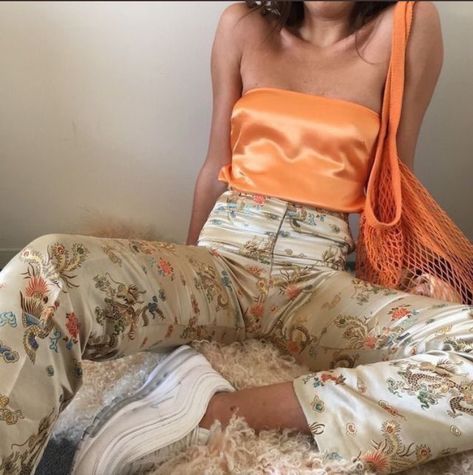 iconic fashion on Twitter: "Bright fabric… " Outfit Trends, Black Women Fashion, Mode Inspo, 가을 패션, Inspiration Mode, Mode Inspiration, Looks Vintage, Smart Casual, Casual Outfit