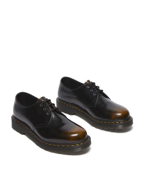 Nice Dress Shoes For Men, Dark Academia Shoes, Tyler Style, Dark Academia Men, Academia Shoes, Fashionable Work Outfit, Cord Lace, Leather Oxford Shoes, Goodyear Welt