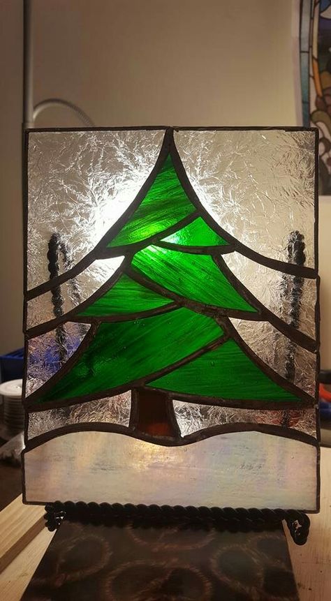 Stained glass evergreen tree Stained Glass Christmas Tree, Stained Glass Tree, Christmas Mosaics, Glass Lanterns, Stained Glass Candles, Stained Glass Studio, Stained Glass Patterns Free, Glass Christmas Decorations, Glass Diy