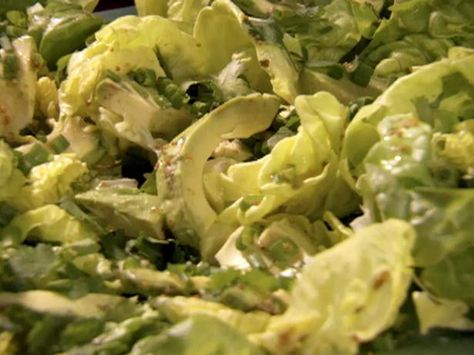 It's nice to switch up the basic green salad every now and then! Boston Lettuce Avocado Salad and Lime Dressing -- skip the sugar in the dressing, and this flavorful salad works for H-Burn (use romaine lettuce) and Phase 3.