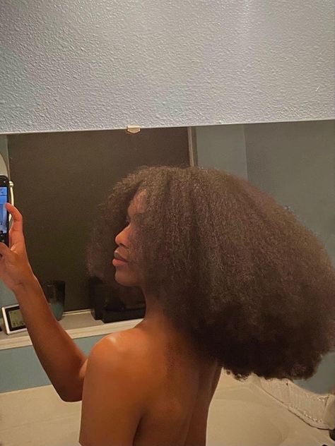 Long Defined 4c Hair, 4b Hair Aesthetic, Healthy 4b Hair, Natural Hair Blowout Black Women, Long 4b Natural Hair, Long 4b Hair, Long Type 4 Hair, Big Afro Hair, Long 4c Hair