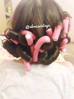 Curl Your Hair Overnight, Bendy Rollers, Hair Rollers Tutorial, Heat Curls, Roller Curls, Hair Overnight, Pinup Hair, Wavy Hairstyles Tutorial, Curling Hair