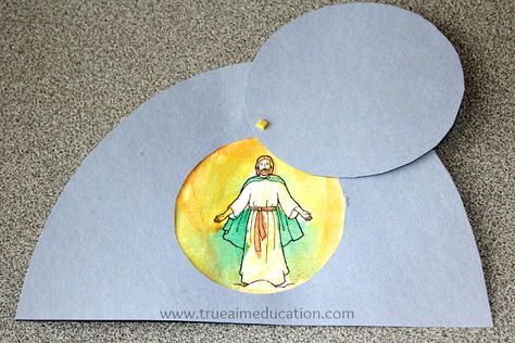 Easter craft for kids...I may have the kids to theirs without Jesus in the tomb, but the words, "He is risen!" Preschool Easter Crafts Christian, Easter Story Activities, Easter Bible Crafts, Resurrection Crafts, Easter Craft For Kids, Easter Religious Crafts, Easter Crafts Preschool, Resurrection Day, Easter Preschool