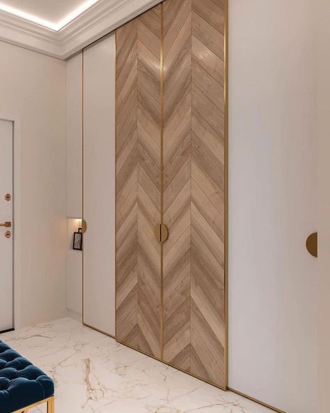 Unique Wardrobe Wardrobe Shutter Design, Modern Wardrobe Design, Wardrobe Laminate Design, Wardrobe Design Ideas, Sliding Door Wardrobe Designs, Wooden Wardrobe Design, Wardrobe Design Modern, Bedroom Wardrobe Design, Closet Design Layout