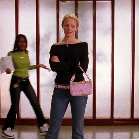 Regina George Outfit Ideas, Regina George Costume, Black Top Outfit, Mean Girls Aesthetic, Mean Girls Outfits, Mean Girls Movie, Y2k Fits, Hallowen Costume, 2000s Outfits