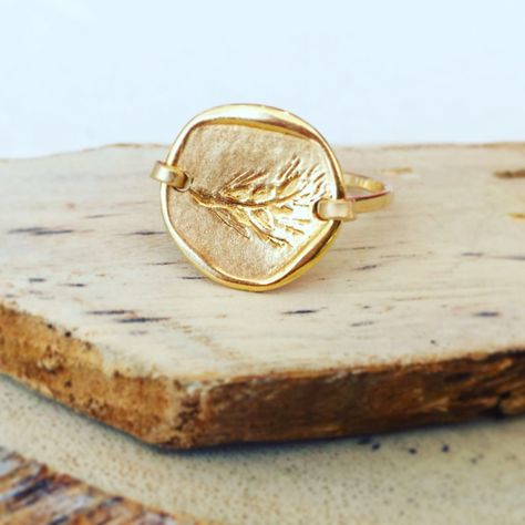 Ring For Women Gold, Gold Coin Ring, Antique Style Jewelry, Gold Ring For Women, Resin Rings, Gold Rings Stackable, Stack Ring, Signet Rings, Gold Statement Ring