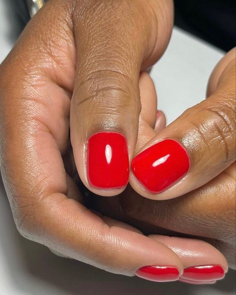 Fall Gel Nail Ideas, Gel Nail Art Ideas, Nail Maintenance, Gel Nail Ideas, Oversized Outerwear, Red Manicure, Fall Gel Nails, Red Nail Polish, Short Square Acrylic Nails