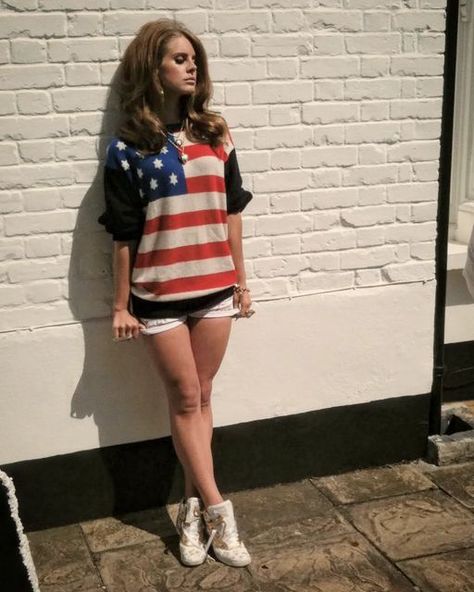 Trashy Americana, Americana Outfits, Crystal Method, Cherry Girl, Americana Aesthetic, 50s Diner, Lana Rey, Elizabeth Grant, Lana Del Ray