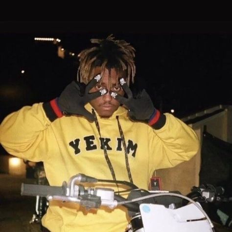 Vlone Pfp, Juice Wrld Aesthetic, Juice World, Pfp Discord, Juice, Instagram Photos, Cars, Instagram