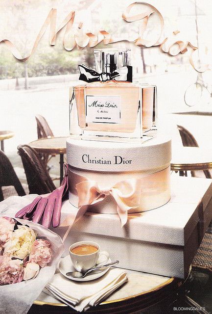 Miss Dior Cherie - one of the few scents in my huge collection that I could never grow tired of Miss Dior, Dolce E Gabbana, Smell Good, Girly Girl, Girly Things, Christian Dior, Sephora, Scents, Perfume Bottles