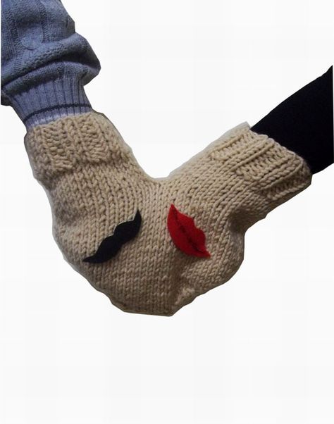 Couples gloves knitted lovers mitten for him by KnitterPrincess Crochet Gifts For Men Boyfriends, Cute Couples Cuddling, Gifts For Your Boyfriend, My Funny Valentine, Knitted Gloves, Mitten Gloves, Engagement Gifts, Creative Gifts, Couple Gifts