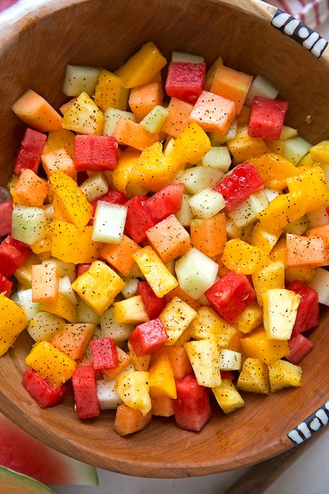 Fruit Salad Watermelon, Mexican Fruit Salad, Watermelon Ideas, Mexican Fruit Salads, Salad Watermelon, Watermelon Fruit Salad, Mexican Fruit, Pool Snacks, Morning Meals