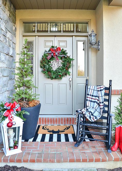 Need Christmas decorating ideas and inspiration? This is your go-to place for all things Christmas this year! 100's of beautiful ideas! #Christmas #christmasdecorating #christmasideas #christmasdecoratingideas #christmasdecor #christmasdecoratinginspo #christmasdiy #stonegable Apartment Porch Christmas Decor, Small Porch, Porch Styles, Christmas Apartment, Diy Porch, Christmas Decorating Ideas, Christmas Front Porch, Small Front Porches, Christmas Porch Decor