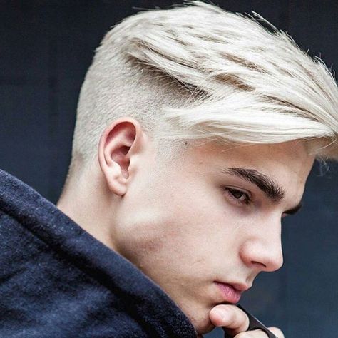 Platinum Blonde Men's Hairstyles - Best Blonde Hairstyles For Men: Hot Blonde Hair Guys with Cool Haircuts and Styles #menshairstyles #menshair #menshaircuts #menshaircutideas #menshairstyletrends #mensfashion #mensstyle #fade #undercut #blondehair #blondemen Platinum Blonde Hair Men, Blonde Man, Balayage Straight, Men Blonde Hair, Undercut Men, Top Hairstyles, Platinum Hair, Corte De Cabelo Masculino, Bleach Blonde