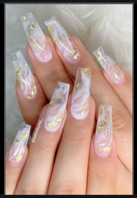 Nude Nails Ombre, Nude Ombre Nails, White Nails With Gold, Gold Acrylic Nails, Aqua Nails, Makeup Nails Designs, Art Designs Ideas, Gold Nail Designs, Wow Nails