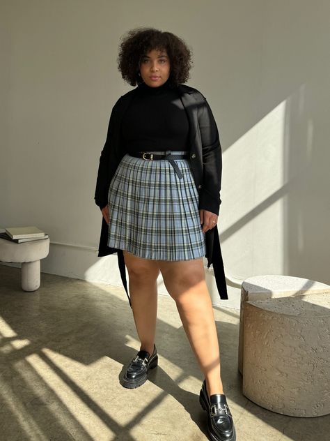 Plus Size Plaid Pleated Skirt Plus Size Bottoms -2020AVE Plus Size Tennis Skirt Outfit, Plus Size Pleated Skirt Outfits, Plaid Skirt Outfit Fall, Short Pleated Skirt Outfit, Plus Size Mini Skirt Outfit, Plus Size Skirt Outfits, Plaid Mini Skirt Outfit, Alternative Plus Size Fashion, Plus Size Tennis Skirt