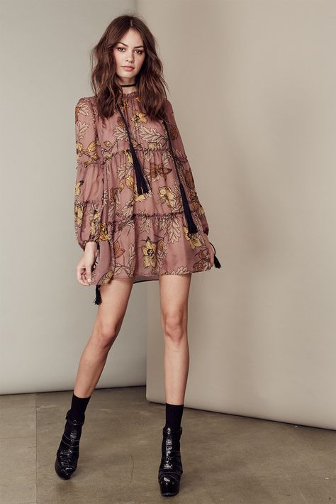 Alexis Rose, Estilo Hippie, Spring Summer Dress, Dress Outfit, Floral Flower, Dress Floral, Eminem, Flower Print, Short Dress