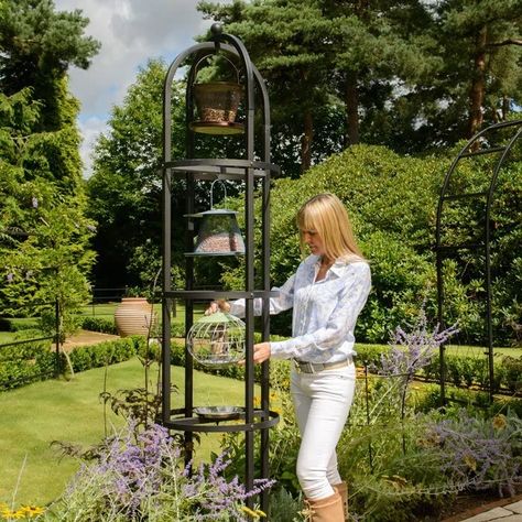 Bird Feeding Station Ideas, Bird Feeder Station Ideas, Gravel Yard, Bird Feeder Station, Backyard Birds Feeders, Bird Feeding Station, Bird House Feeder, Garden Obelisk, Bird House Kits