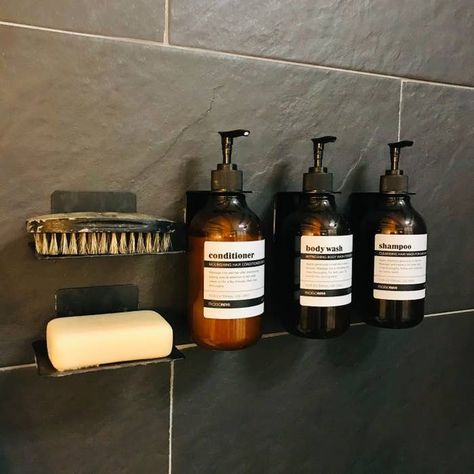 Want to feel like you're at a fancy spa every time you step into your shower? Use these reusable dispenser bottles that come with labels and the necessary wall-mounting supplies to give your bathroom a uniform, high-end look. Shower Soap Dispenser, Rental Bathroom, Wall Mounted Soap Dispenser, Shampoo Dispenser, Porta Shampoo, Shower Soap, Toothpaste Dispenser, Guest Bathroom, Shower Wall